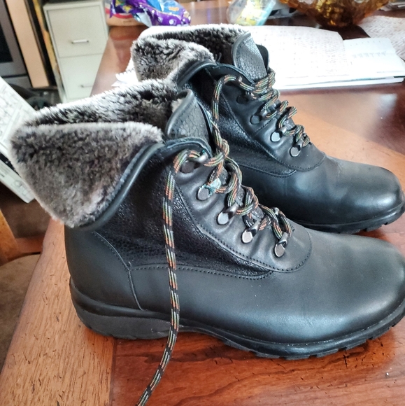 Canada Toe Warmers Harbor Boots Size 10 NEW - Picture 2 of 4